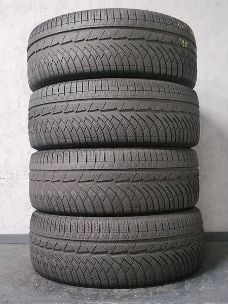 Шини б\у 235/55 R17