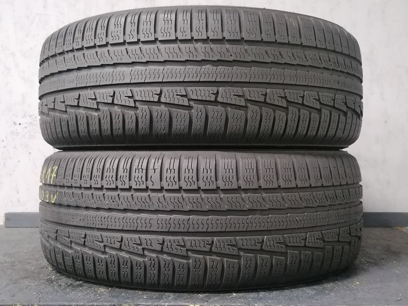 Шини б\у 235/55 R17