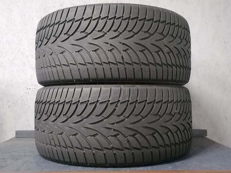 Шини б\у 315/40 R21