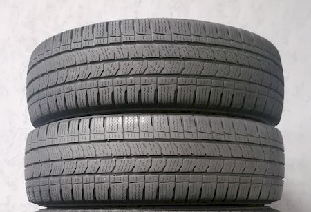 Шини б\у 215/70 R15C