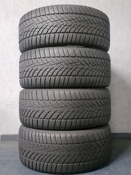 Шини б\у 235/50 R18