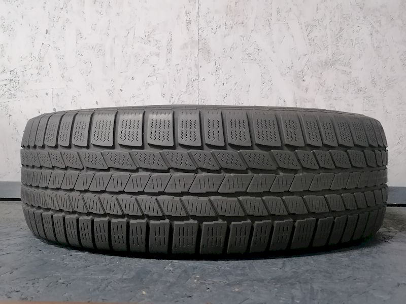Шини б\у 205/60 R16