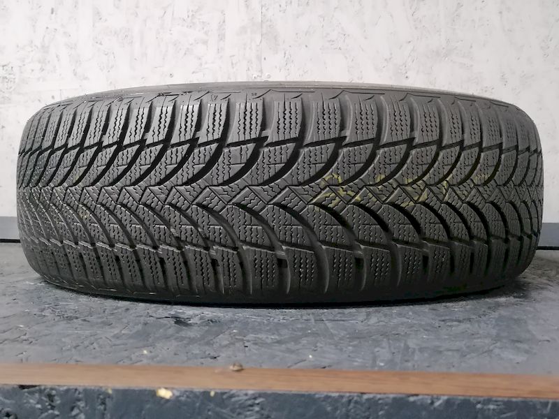 Шини б\у 205/60 R16