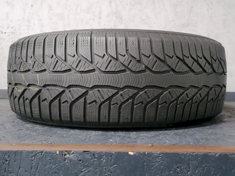 Шини б\у 205/65 R15