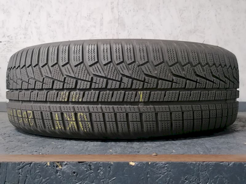 Шини б\у 205/60 R16