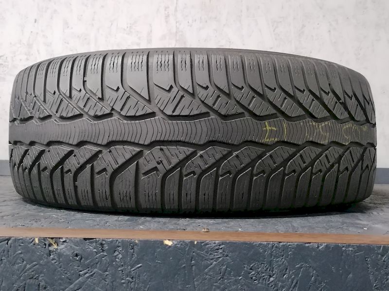 Шини б\у 205/50 R17