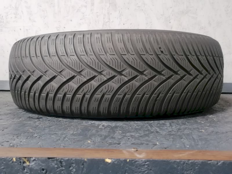 Шини б\у 205/65 R15