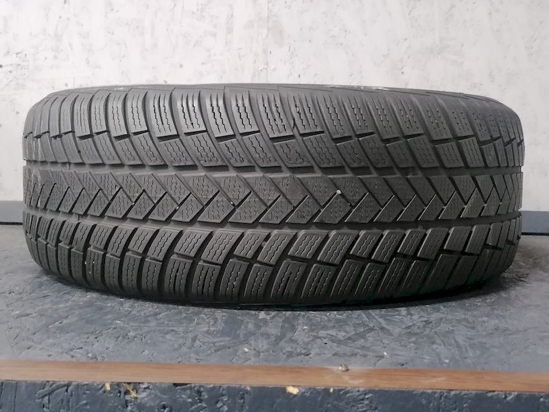 Шини б\у 225/55 R17