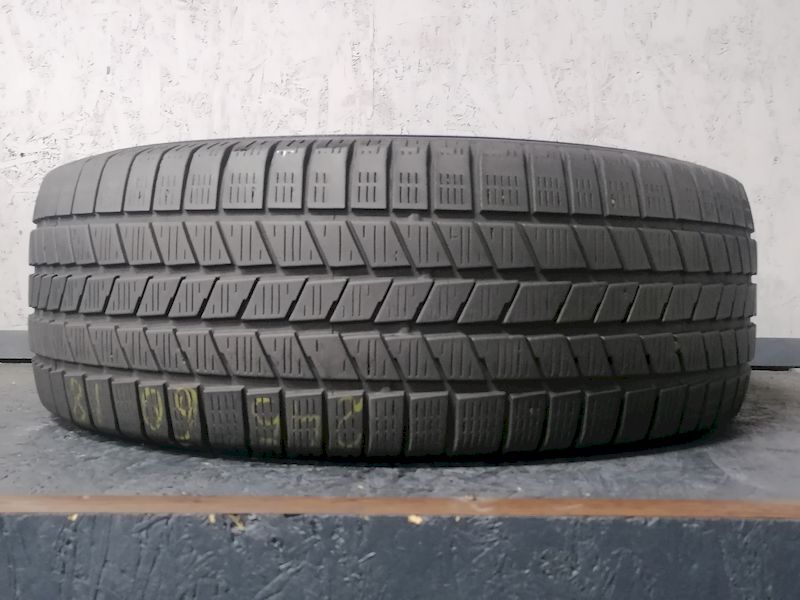 Шини б\у 245/60 R18
