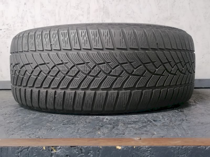 Шини б\у 225/50 R17