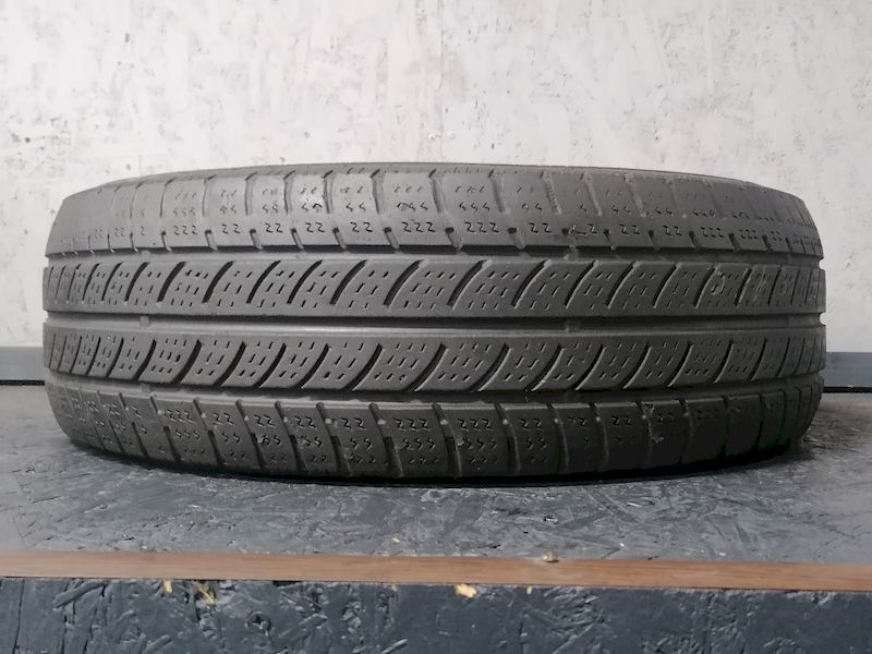 Шини б\у 205/65 R16C