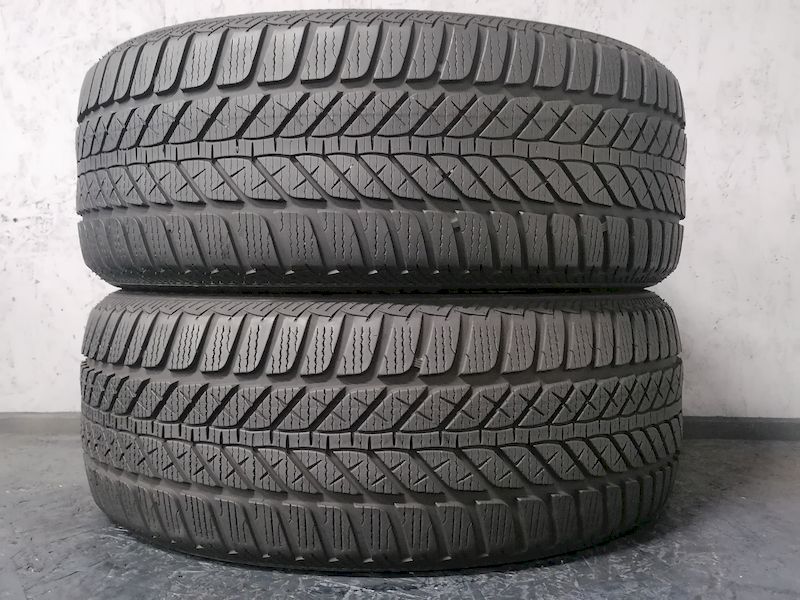 Шини б\у 215/50 R17