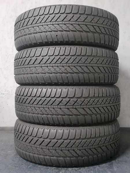 Шини б\у 215/65 R16