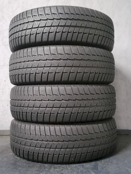 Шини б\у 215/65 R16