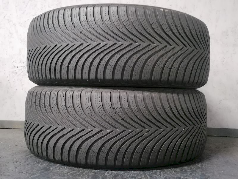 Шини б\у 225/50 R17