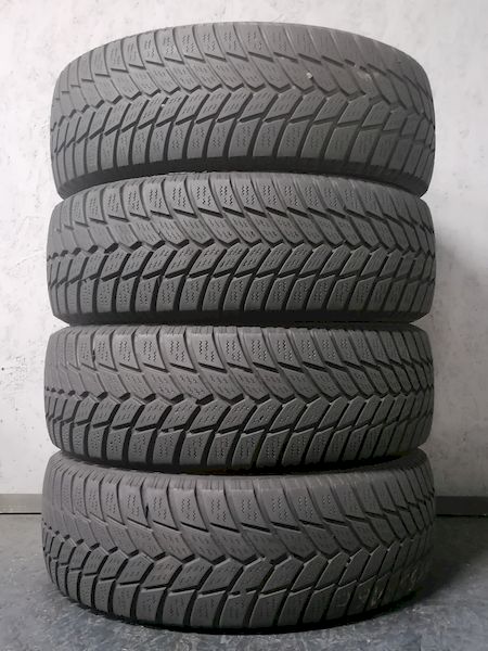 Шини б\у 215/65 R16C