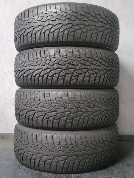 Шини б\у 215/60 R16