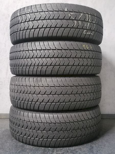 Шини б\у 225/70 R15C