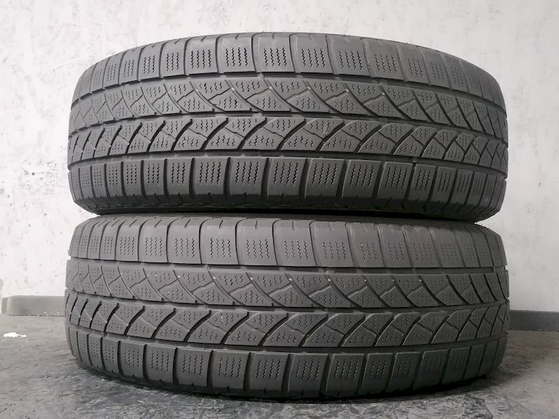 Шини б\у 215/65 R16C