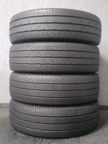 Шини б\у 215/75 R16C