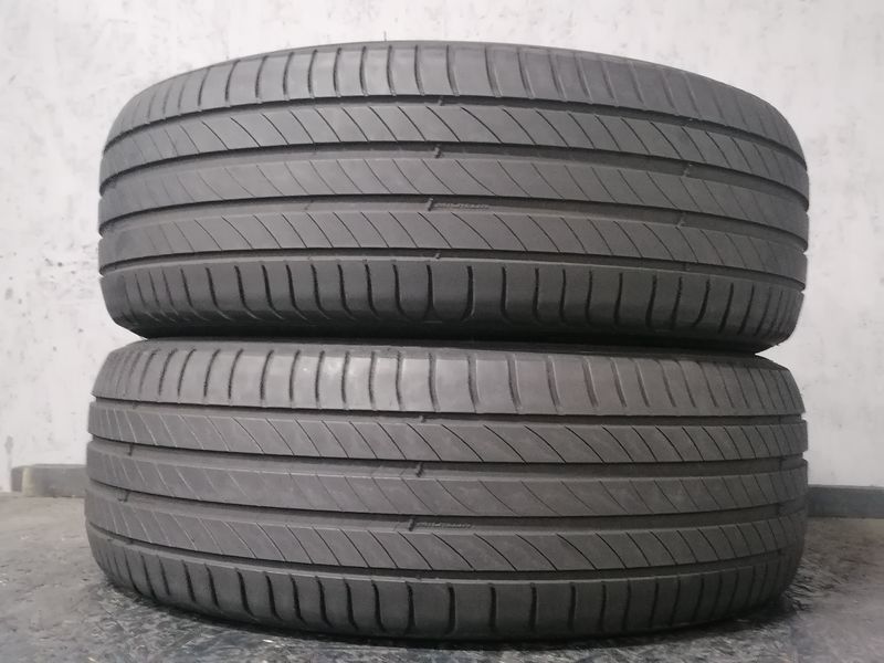 Шини б\у 215/60 R16