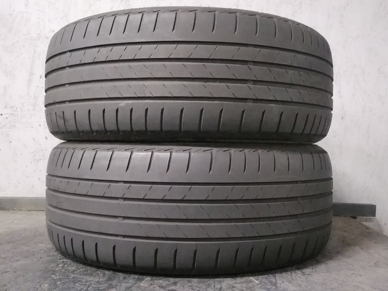Шини б\у 225/50 R17