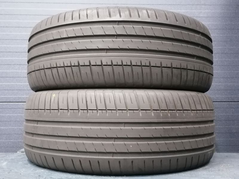 Шини б\у 245/45 R19