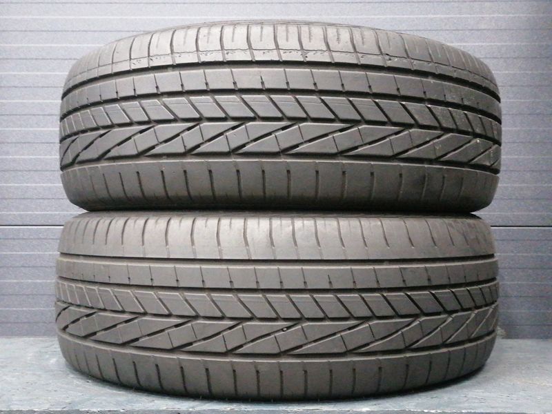 Шини б\у 235/55 R19