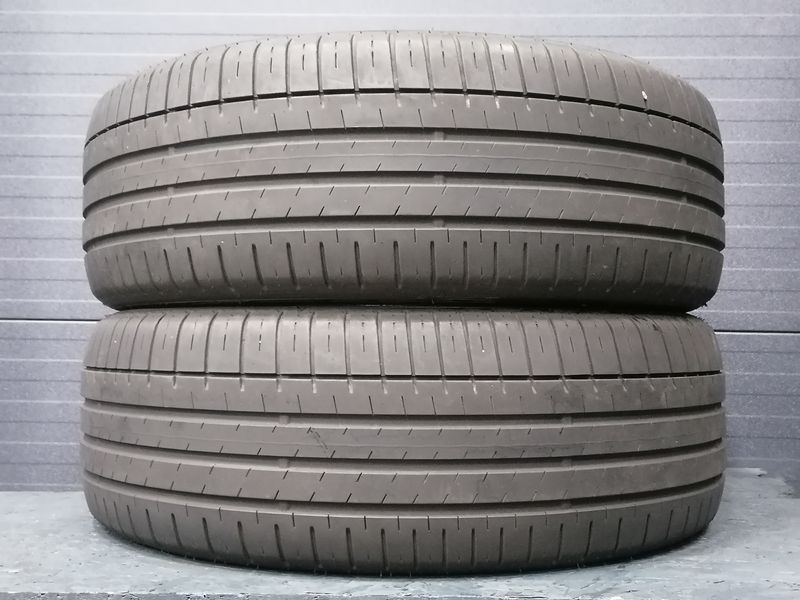 Шини б\у 225/55 R19