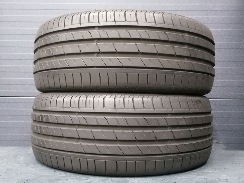 Шини б\у 225/40 R19