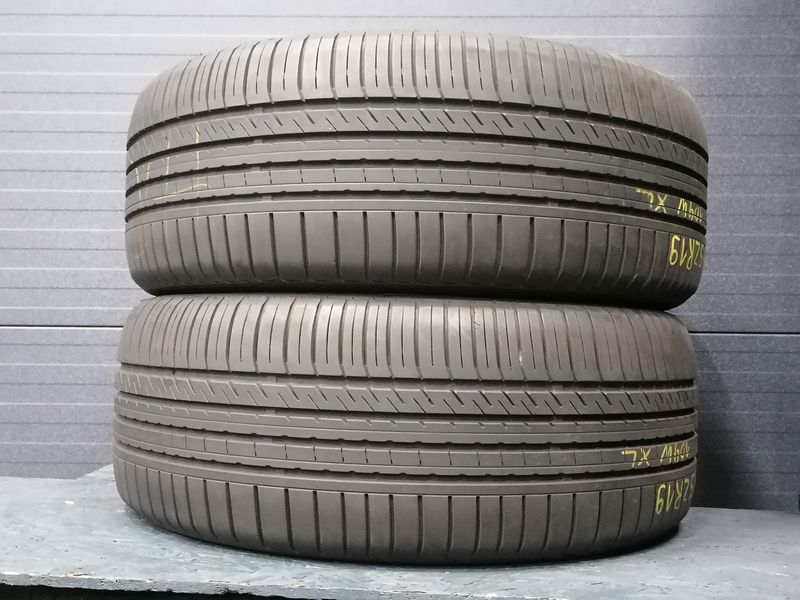 Шини б\у 255/45 R19