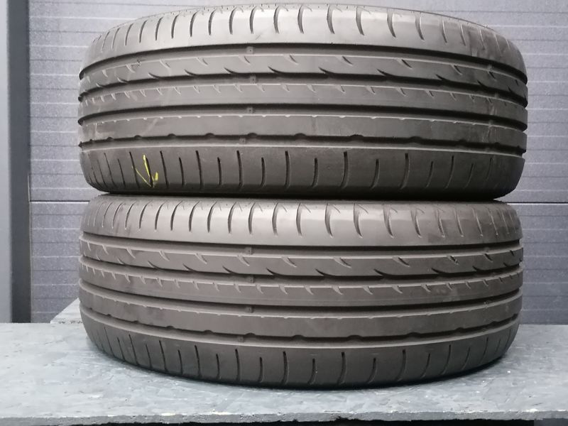 Шини б\у 235/55 R19