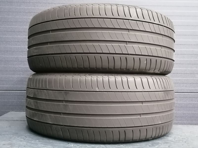 Шини б\у 235/45 R18