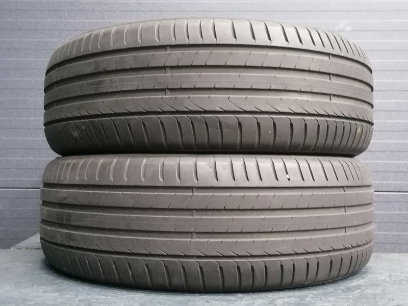 Шини б\у 235/55 R18