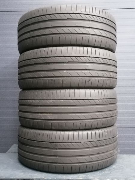Шини б\у 255/55 R18
