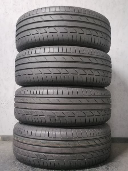 Шини б\у 225/55 R17