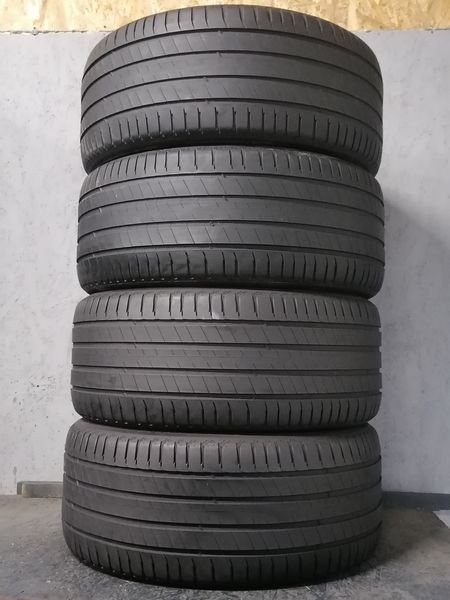 Шини б\у 255/45 R20