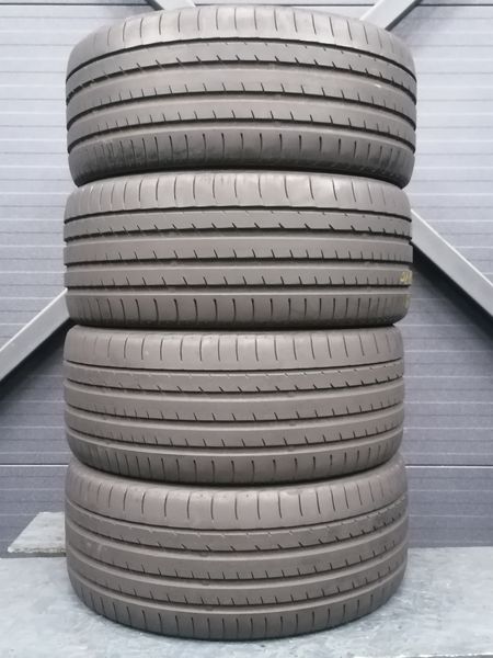 Шини б\у 245/35 R20
