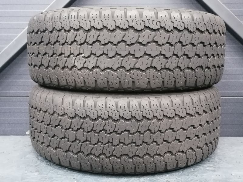 Шини б\у 255/60 R20