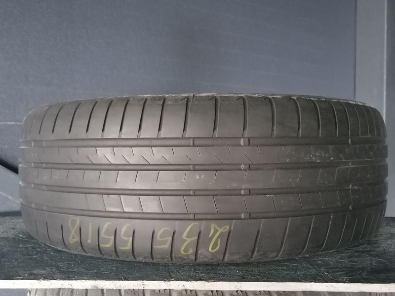 Шини б\у 235/55 R18