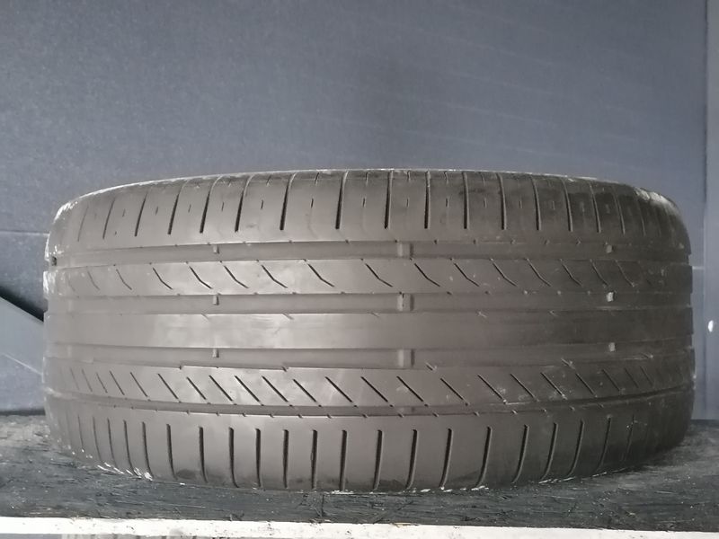 Шини б\у 245/45 R17