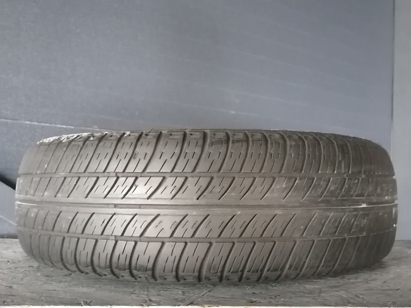 Шини б\у 165/70 R13