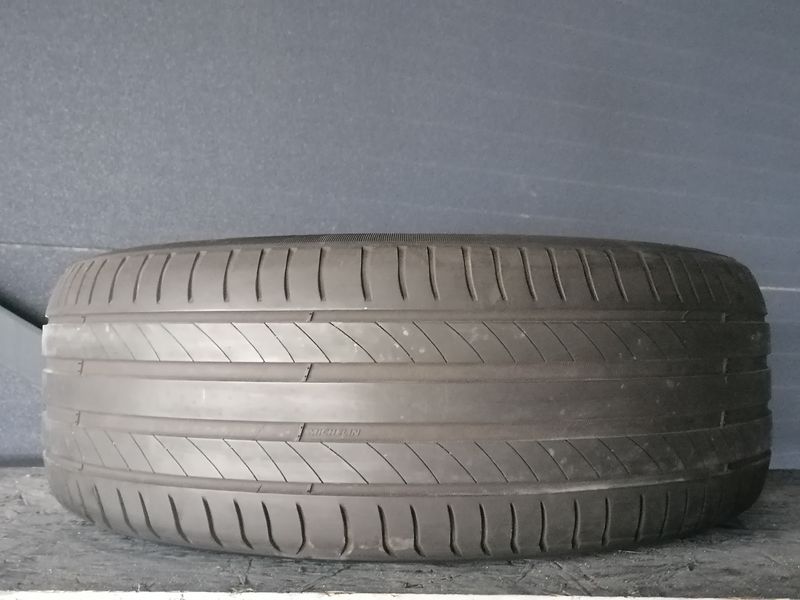 Шини б\у 205/55 R16