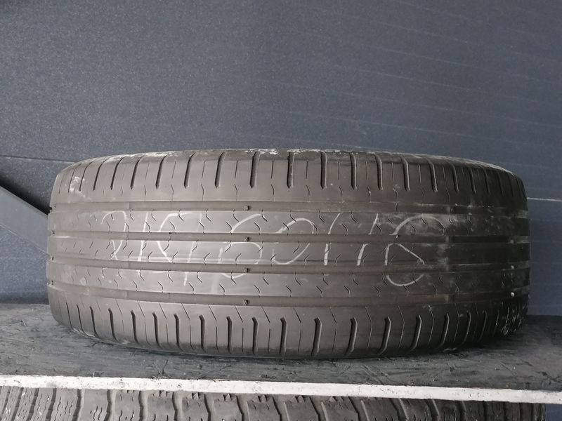 Шини б\у 215/60 R16