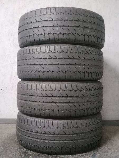 Шини б\у 215/55 R16