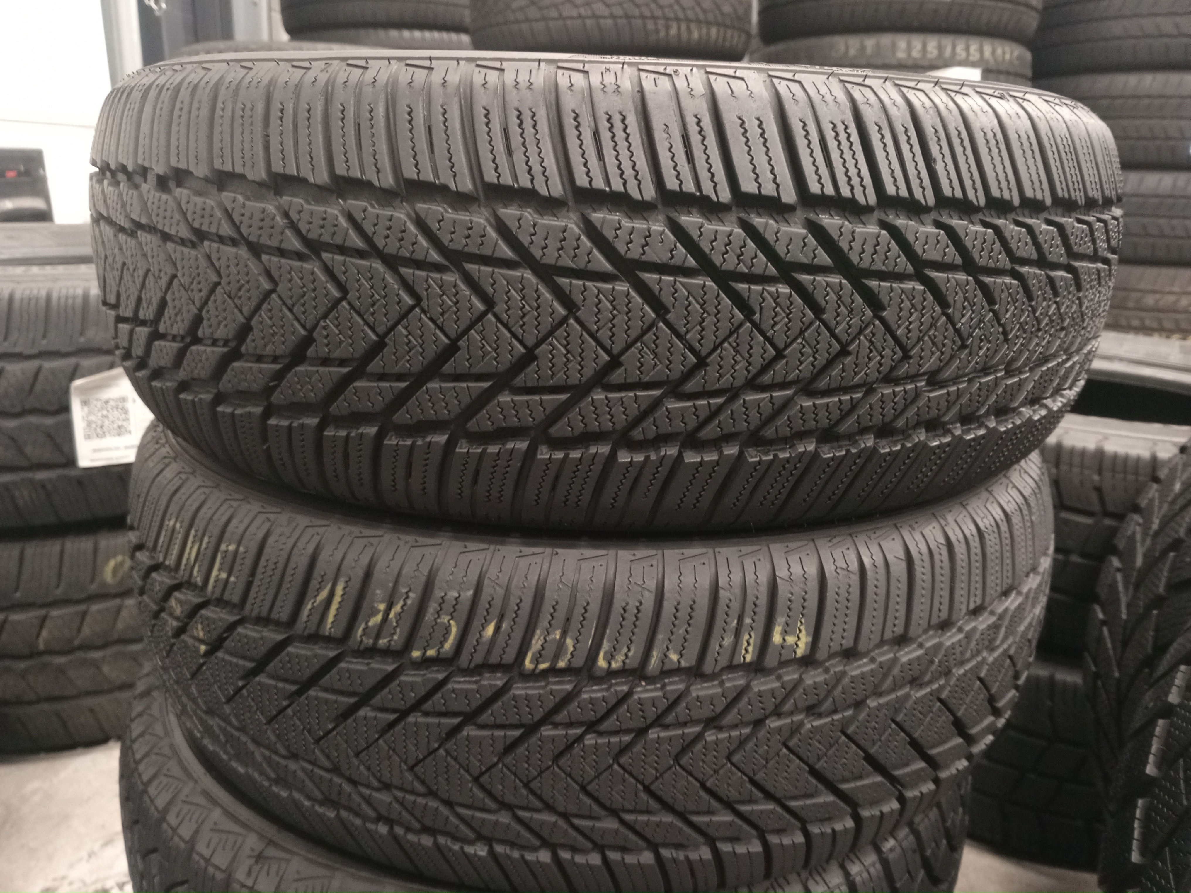 Шини б\у 185/60 R14