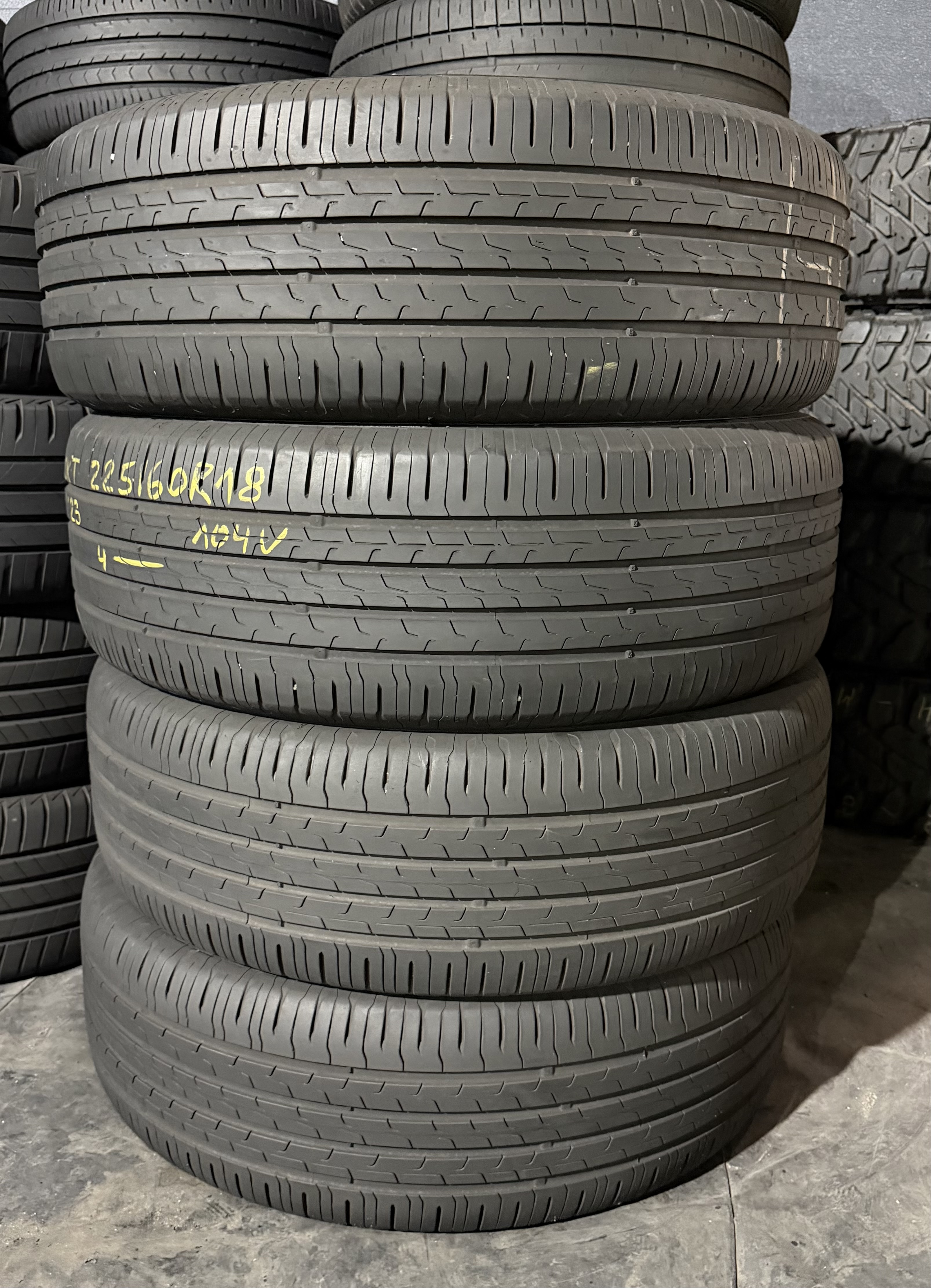 Шини б\у 225/60 R18
