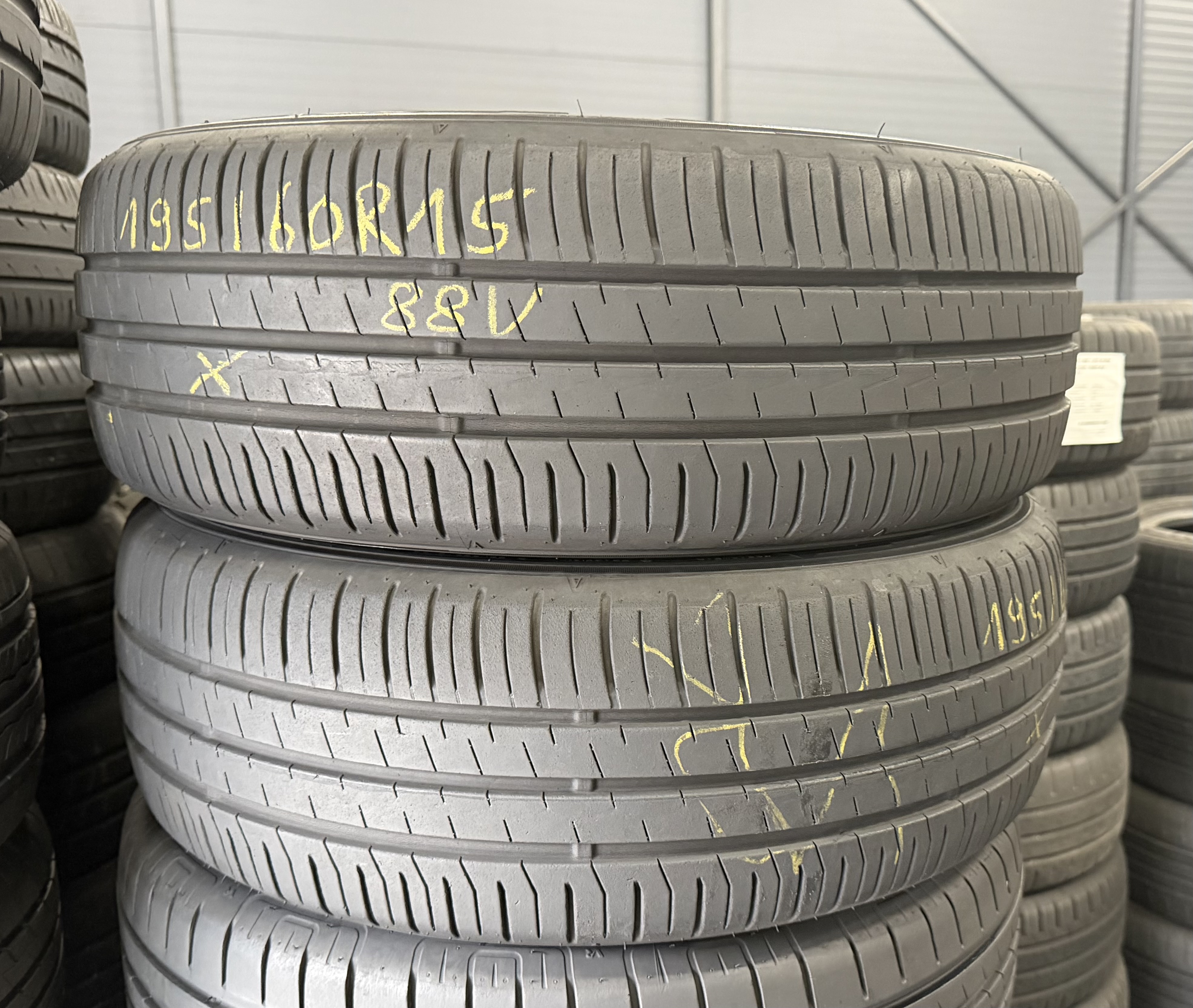 Шини б\у 195/60 R15