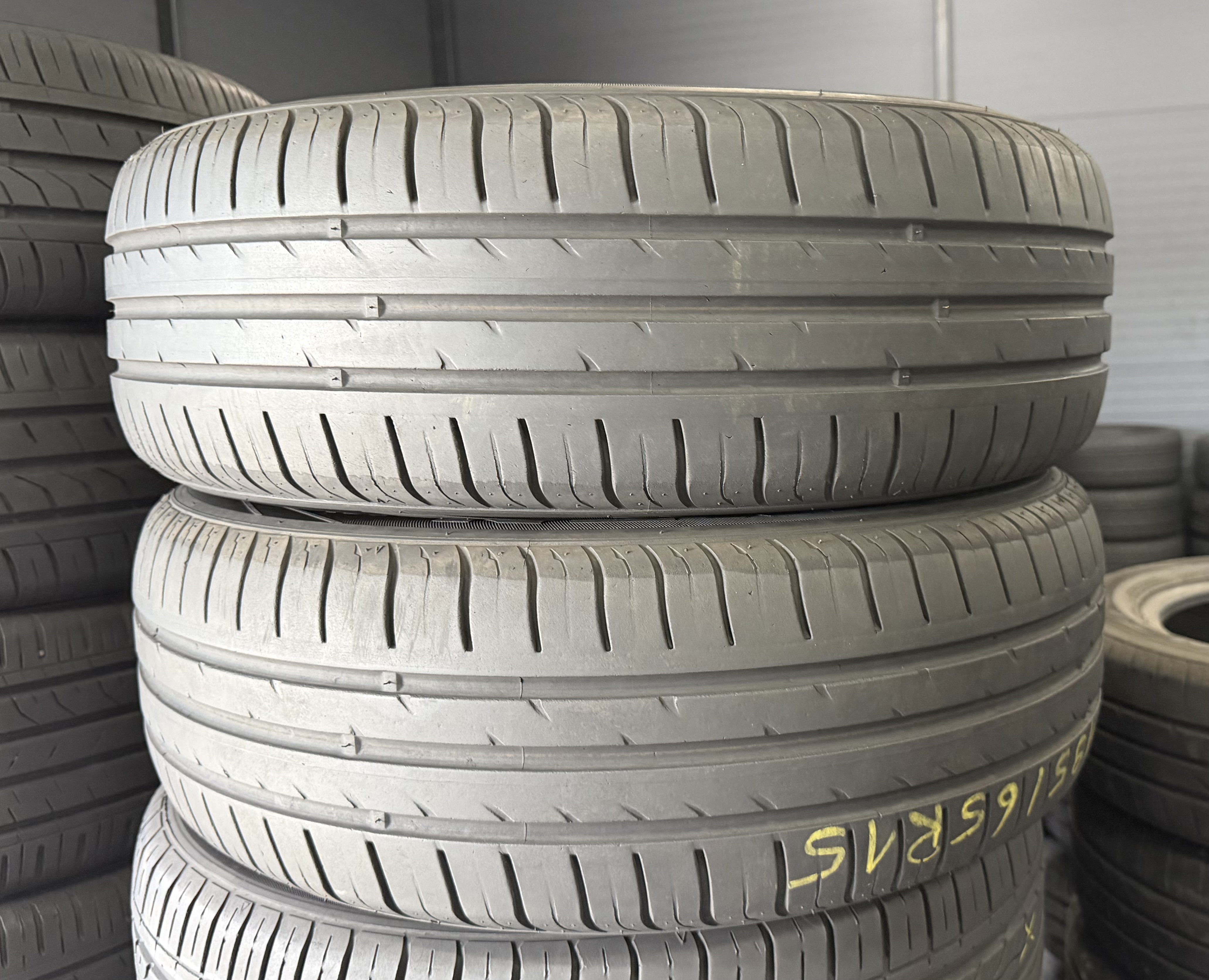 Шини б\у 195/65 R15