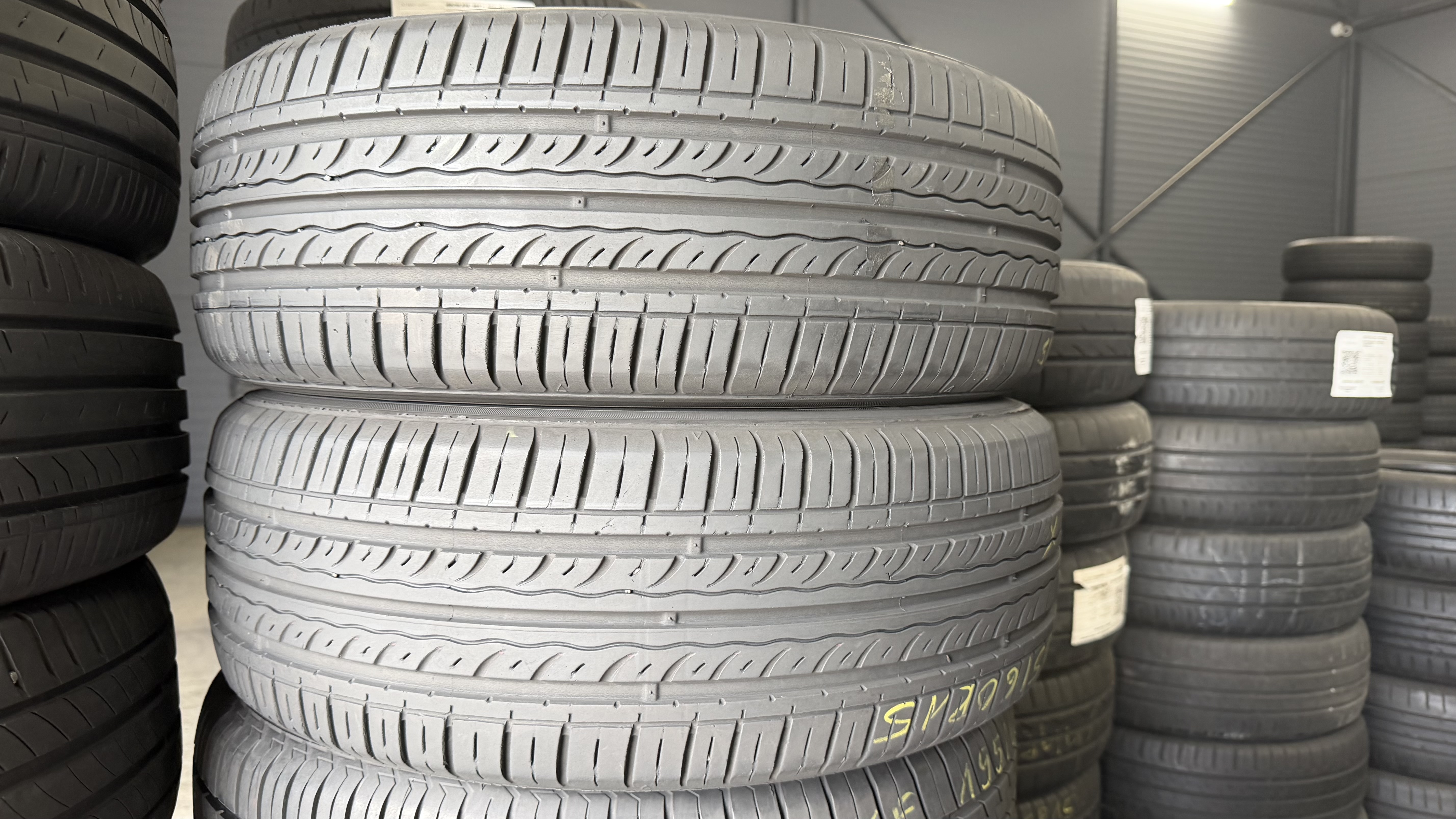 Шини б\у 195/60 R15